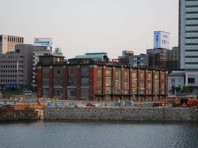 横浜旧生糸検査所、帝蚕倉庫事務所・倉庫(大正モダン建築再見)_f0142606_12104885.jpg