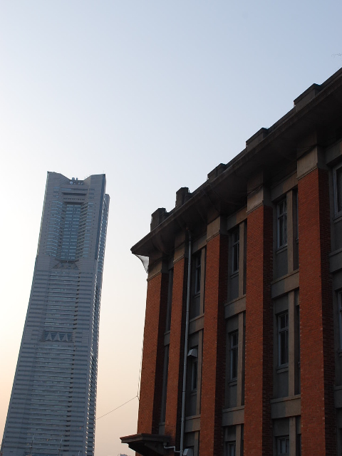 横浜旧生糸検査所、帝蚕倉庫事務所・倉庫(大正モダン建築再見)_f0142606_18132098.jpg
