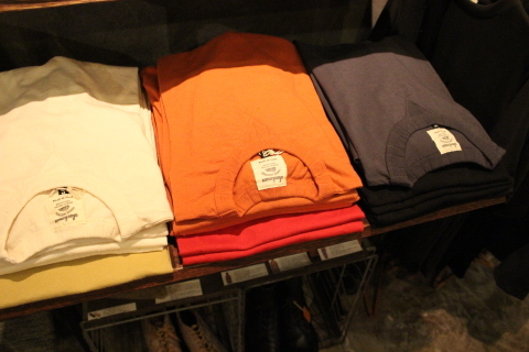 週末入荷情報!_f0191324_08464680.jpg