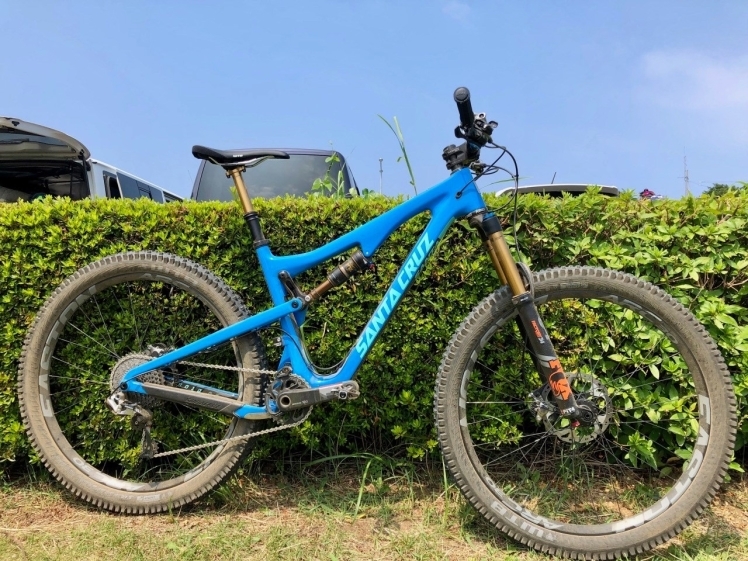 santa cruz bronson ccサイズM サンタクルーズ ブロンソン santa cruz bronson ccサイズM サンタクルーズ ブロンソン