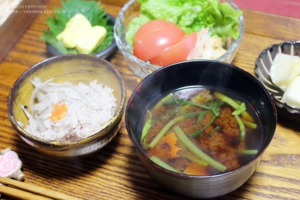 【かまどさんで薬膳ごはん】花粉症のお悩みにごぼうご飯。_e0192461_13382291.jpg