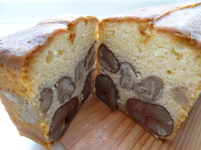 今日のスイーツ ~ パウンドケーキ_b0405262_21060238.jpg