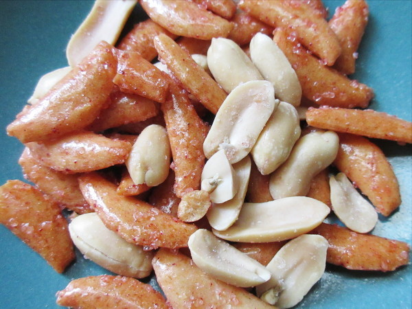 【三幸製菓】三幸の柿の種 梅ざらめ_c0152767_14315282.jpg