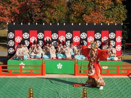 秋の舞楽会2019_c0122270_12312944.jpg