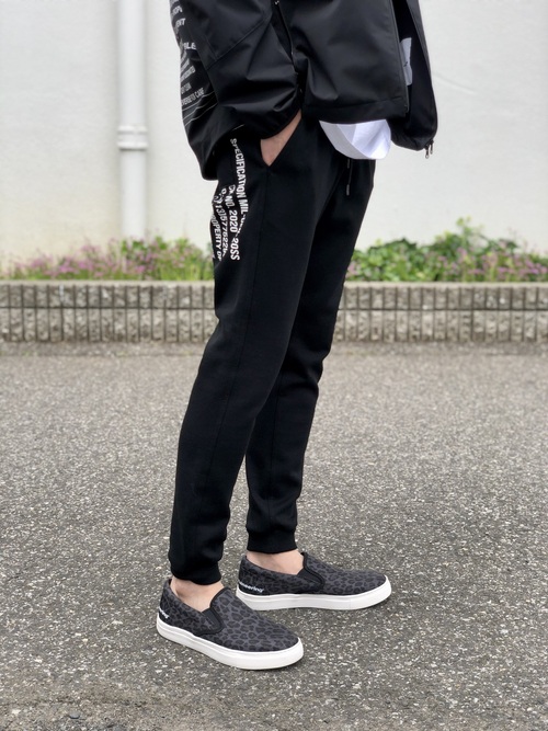 uniform experiment - ALL BLACK_c0079892_1927614.jpg