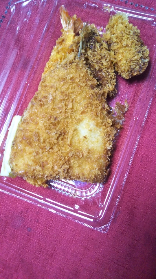 松のや ロースミルフィーユかつ&カキ海鮮盛合せ定食_f0076001_22162864.jpg