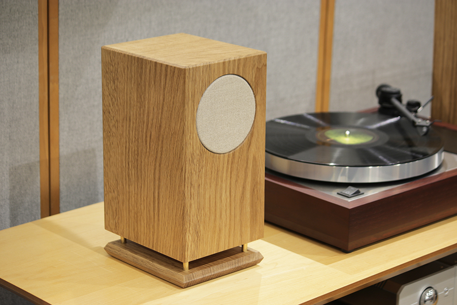 ホラオーディオ「MONO」展示再開です_e0404728_13413175.jpg