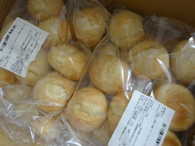 今朝の焼きたてパン(冷凍)_b0405262_23523061.jpg
