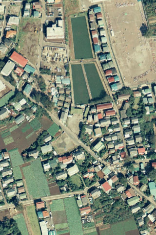 喜楽沼バス停留所_a0121671_20043707.jpg