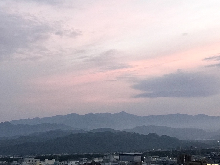 うす甘い夕暮れ。おやすみ丹沢。_c0212604_19145573.jpg