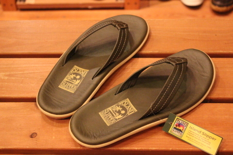 ハワイ生まれの「ISLAND SLIPPER」 レザーアイテム&レディースアイテムのご紹介_f0191324_08315839.jpg