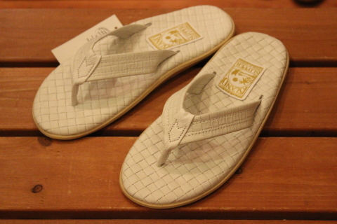 ハワイ生まれの「ISLAND SLIPPER」 レザーアイテム&レディースアイテムのご紹介_f0191324_08333430.jpg