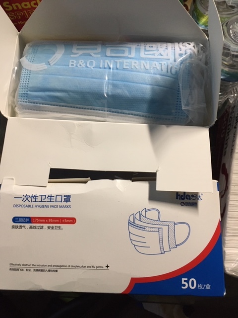 マスク。。。マスク。。。マスク_e0350971_23184294.jpg