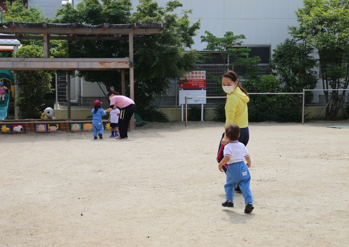 りんご組　自由登園_b0277979_12465937.jpg