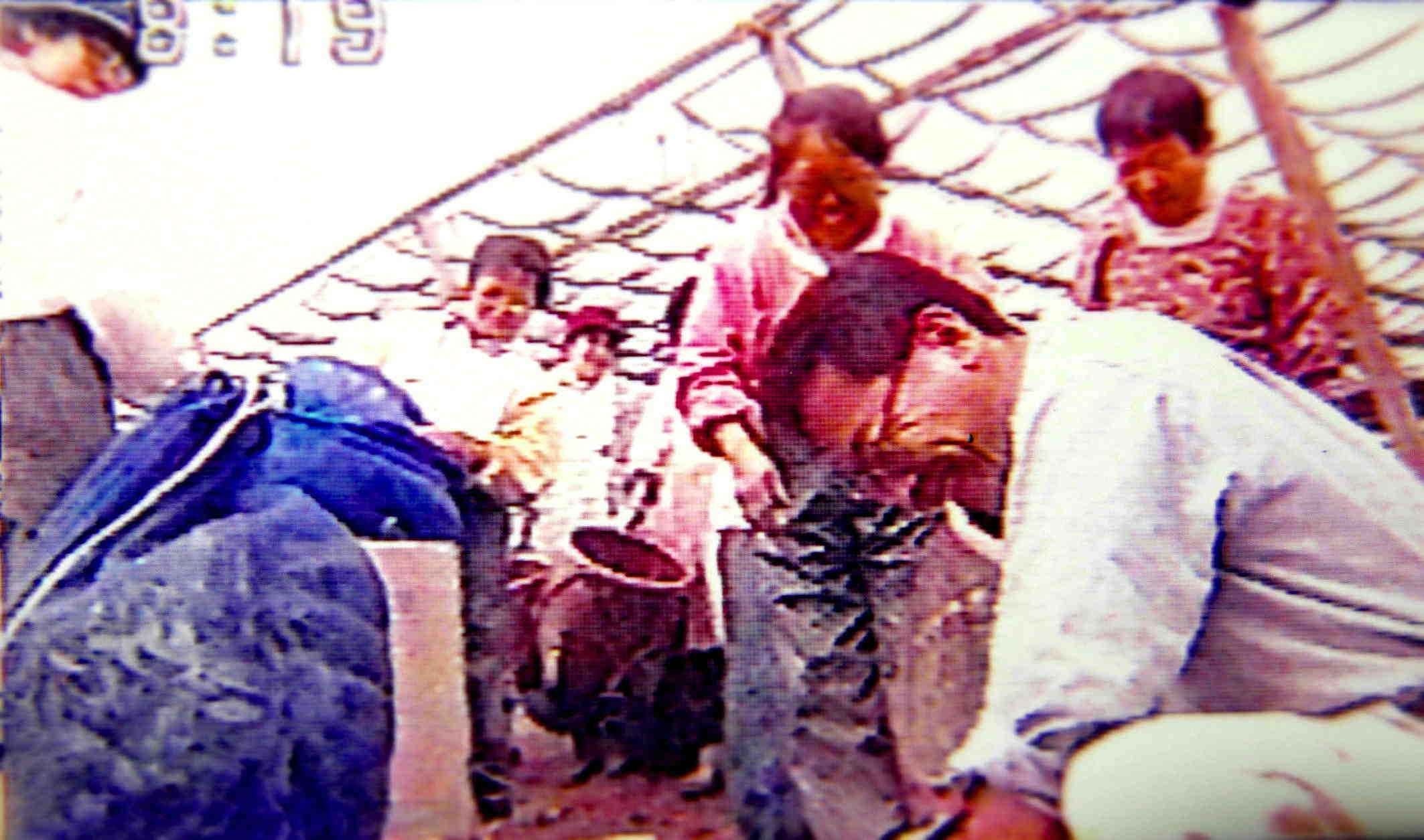 お茶の伝統 人間の絆に新しい想いを織り込んでいく Tea tradition Add new feelings to the deep bond between humans. _a0391480_19512337.jpg