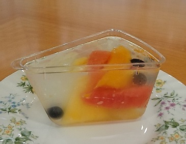 デパ地下スイーツ フルーツピークス_a0264383_18445385.jpg