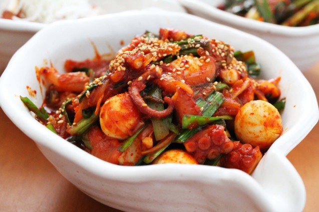 赤い食卓「韓国ごはん」_d0377645_23154758.jpg