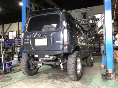 JB23W、50㎜ボディーリフトキット取り付け☆_a0143349_11101135.jpg