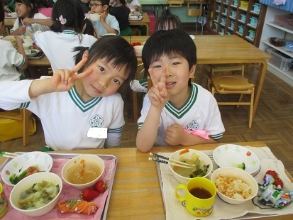 ５月生まれ　誕生会　パート２_c0212598_17104507.jpg