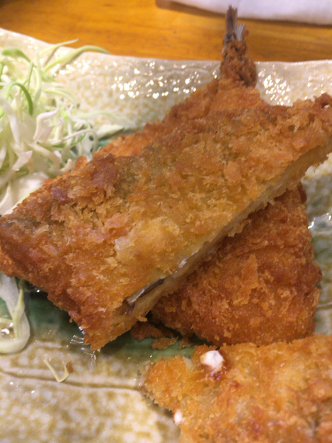 薬院 博多海鮮処 しらすくじら 明神丸 ランチのアジフライ定食がいいゾ よっしゃ食べるで 遊ぶで 薬院 博多海鮮処 しらすくじら 明神丸 ランチのアジフライ定食がいいゾ よっしゃ食べるで 遊ぶで