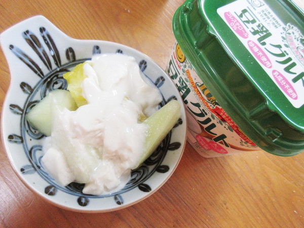 【マルサン】豆乳グルト_c0152767_08481123.jpg