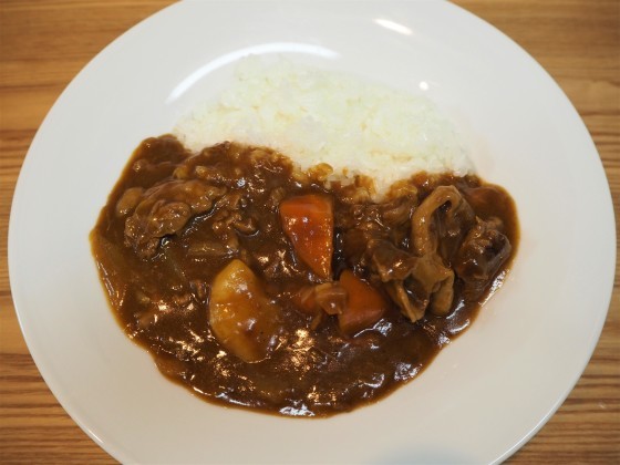 牛すじカレー_a0258686_06105300.jpg