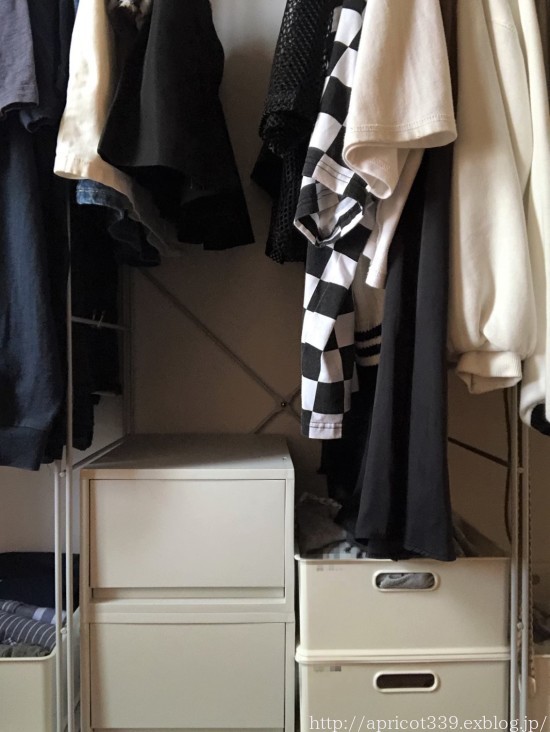 中3長女、休校中の部屋のお片付けと模様替え_c0293787_16585235.jpg