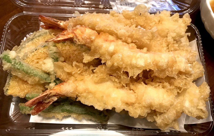 ランチは天ぷら☆オットが「てんや」からテイクアウト!_c0212604_13181230.jpg