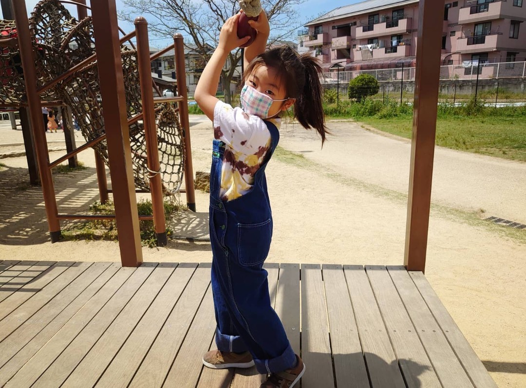 \"Nasngwam.×JAVARA\"<<KIDS EARTH TEE>>new in!!!!_c0167336_15015770.jpg