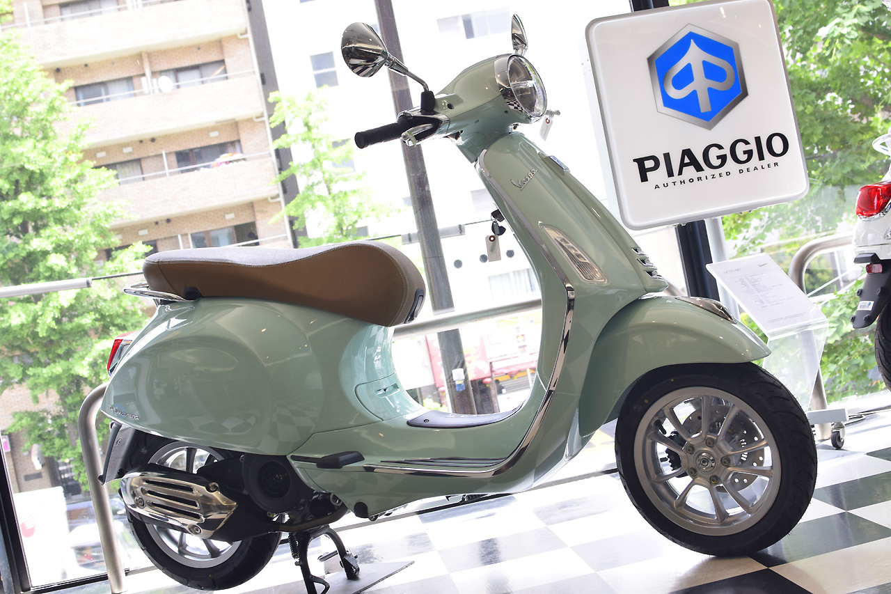 ベスパ プリマベーラ リラックスグリーン入荷！ Vespa Primavera Relax Green : SCSブログ