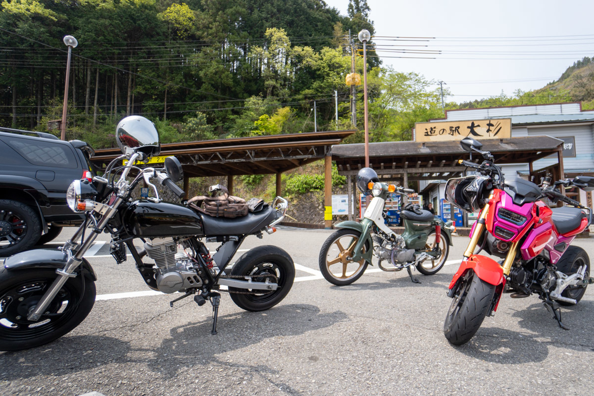 バイク3台で、MONK(モンク)ラーメン_a0077663_13550869.jpg