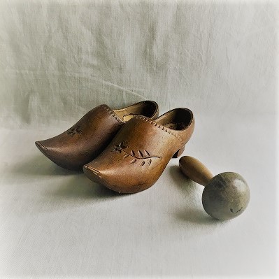 靴道具　古い靴の木型　19世紀？　20世紀初め？　ヨーロッパ 木靴 - Wikipedia