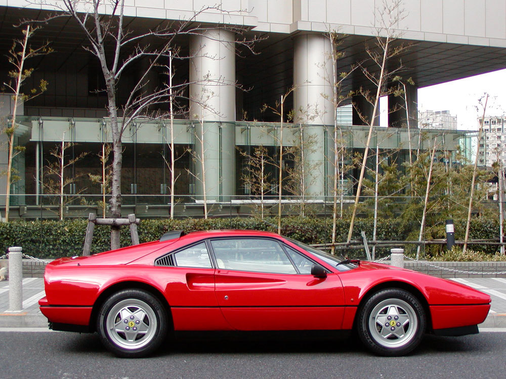 small Ferrari の造形の変化_a0129711_21491448.jpg