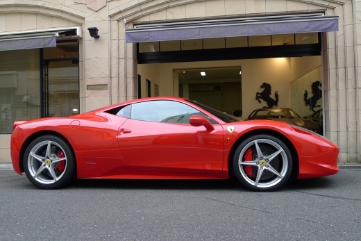 small Ferrari の造形の変化_a0129711_22135234.jpg