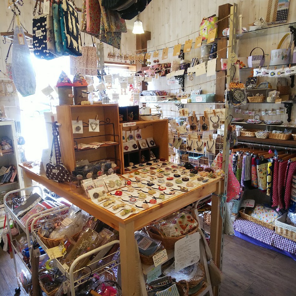 定休日 Ruche ルーシュ 愛知県岡崎市のハンドメイド雑貨屋 定休日 Ruche ルーシュ 愛知県岡崎市のハンドメイド雑貨屋