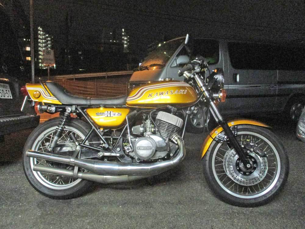 昨日はA井サン号 750SS H2（マッハ）のFブレーキディスクローター交換！(^^♪_c0086965_00105698.jpg