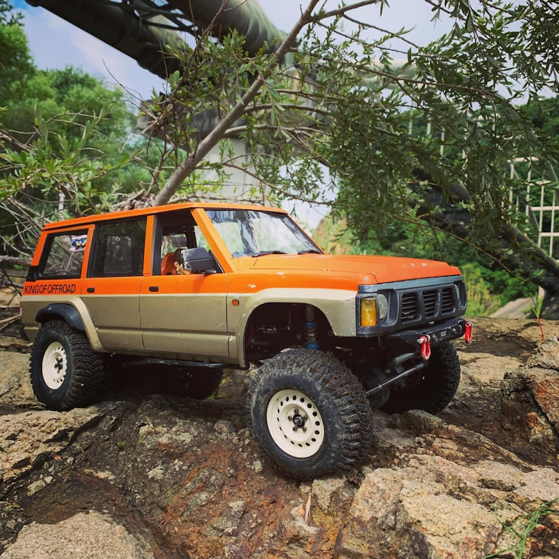 自己紹介／3＞SCX10 サファリ 重量級スケールクローラー : WK