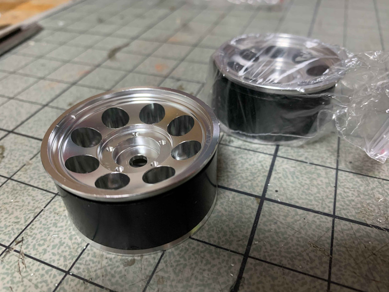CC-02の新ホイール&タイヤ : WKクローリング日記 Ver.3 CC-02の新ホイール&タイヤ : WKクローリング日記 Ver.3