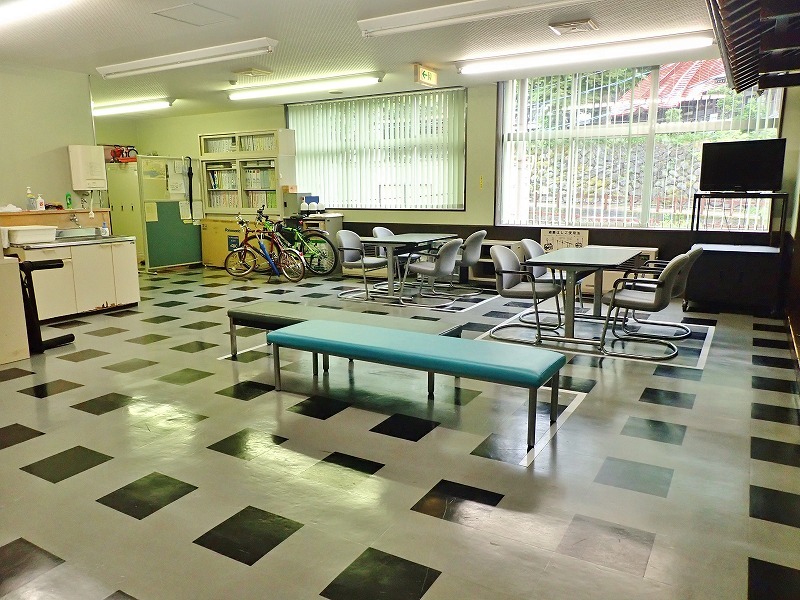 会館の朝清掃_c0336902_20072649.jpg