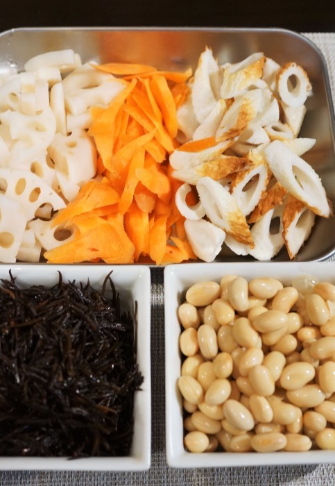 ■和食副菜【五目ヒジキ煮 作り置きにも重宝します♪】_b0033423_21183065.jpg
