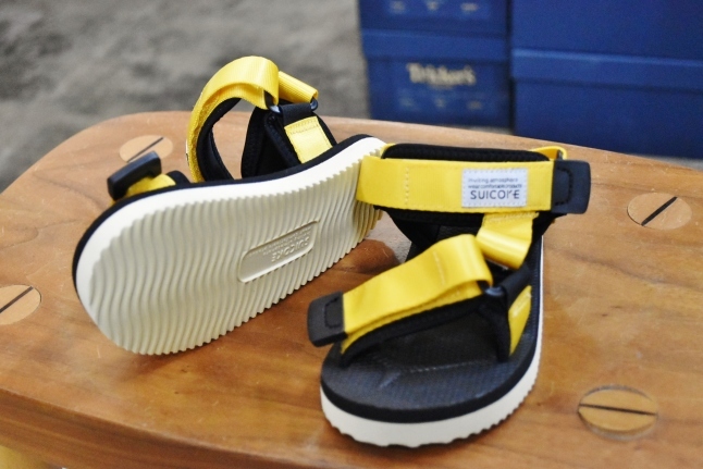 SUICOKE 入荷してます(^^♪_d0152280_17054793.jpg