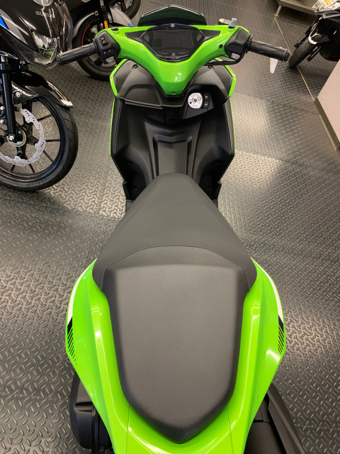 YAMAHA AEROX155(エアロックス155) 2019モデル展示中!!SCS上野新館_d0099181_15025033.jpg