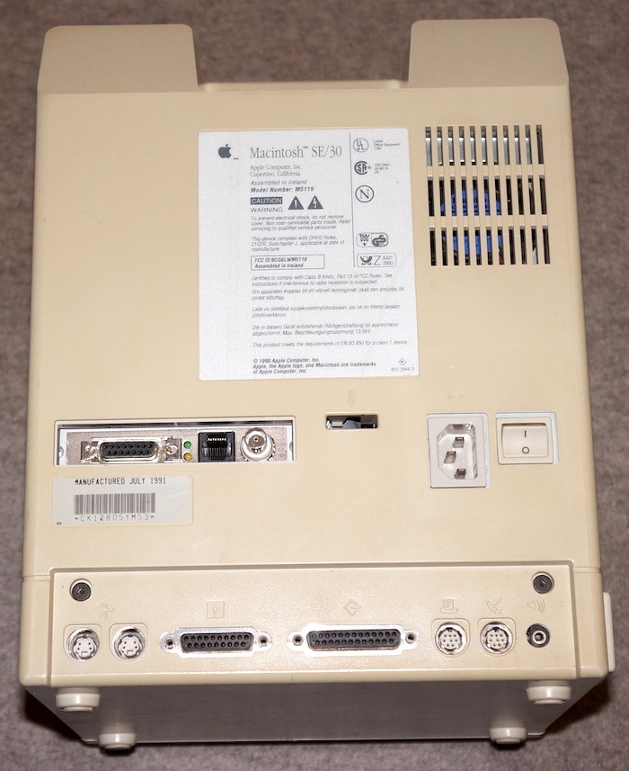 オークション購入Macintosh SE/30 アナログボードと電源の動作 オークション購入Macintosh SE/30 アナログボードと電源の動作