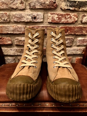 1940s \" CONVERSE × U.S ARMY \" - CANVAS ＆ RUBBER - HUNTING STYLE Vintage JUNGLE SHOES HI ._d0172088_22262540.jpg