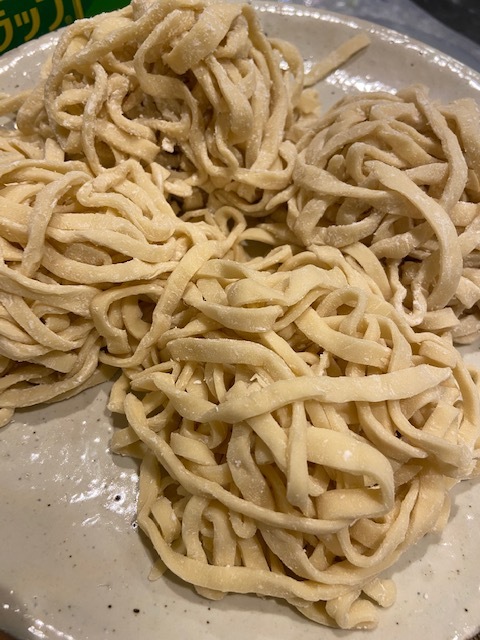 手打ち麺とラフテー。スープが美味しい！沖縄そばのレシピ。_e0269389_11021568.jpg