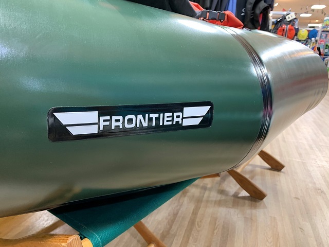 パックラフト　FRONTIER入荷しています！