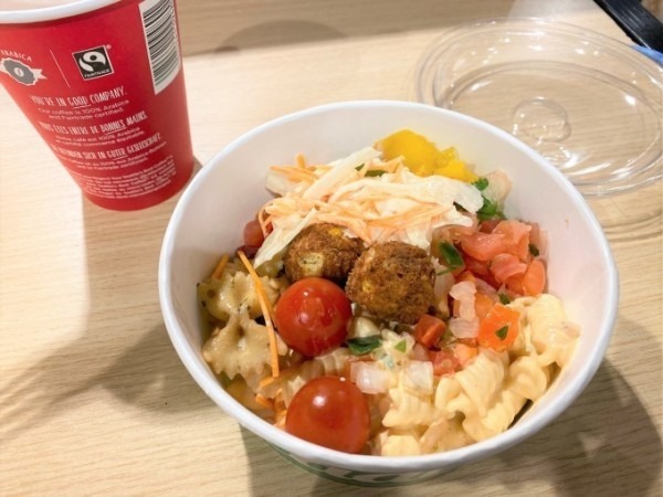 ヨーロッパ買い付け後記６　店舗営業再開？_f0180307_01101434.jpg
