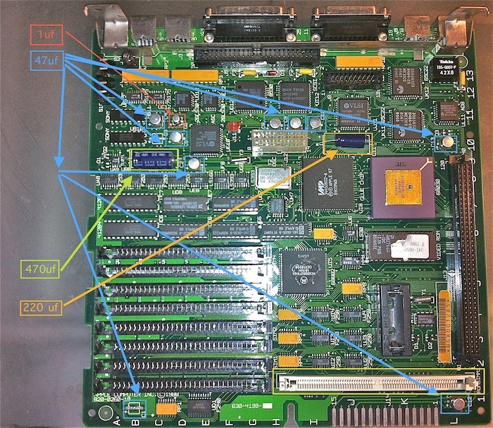 日本初の オークション購入Macintosh SE/30 アナログボードと電源の動作 マザーボード