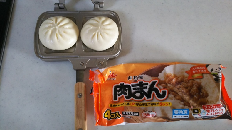 スノーピークのホットサンドで 肉まんを ほっこりぐらし スノーピークのホットサンドで 肉まんを ほっこりぐらし
