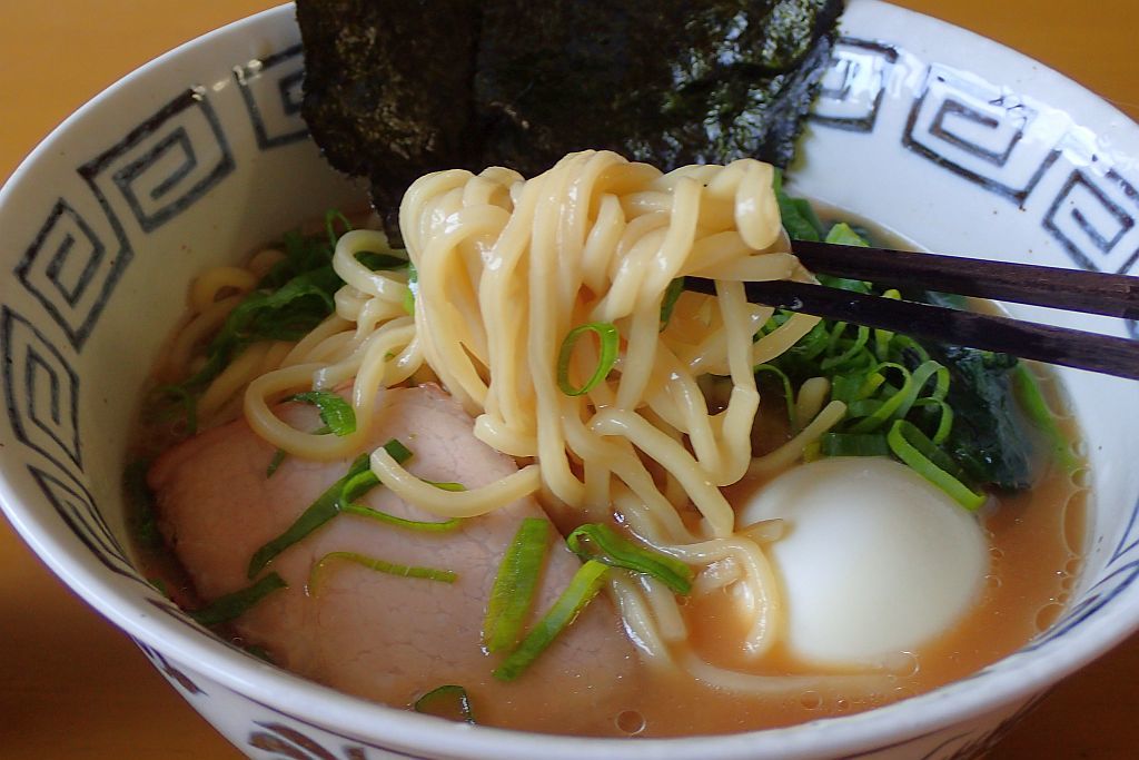 あたしん家系ラーメンw_e0220163_12283316.jpg